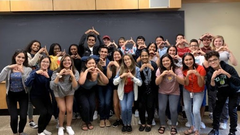 A Guide To Hostels, Homestays, And Dorms To Help You Find The Best Student Housing in Singapore