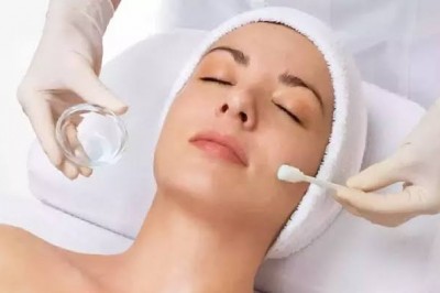 How Does Face Rejuvenation Combat Sun Damage?
